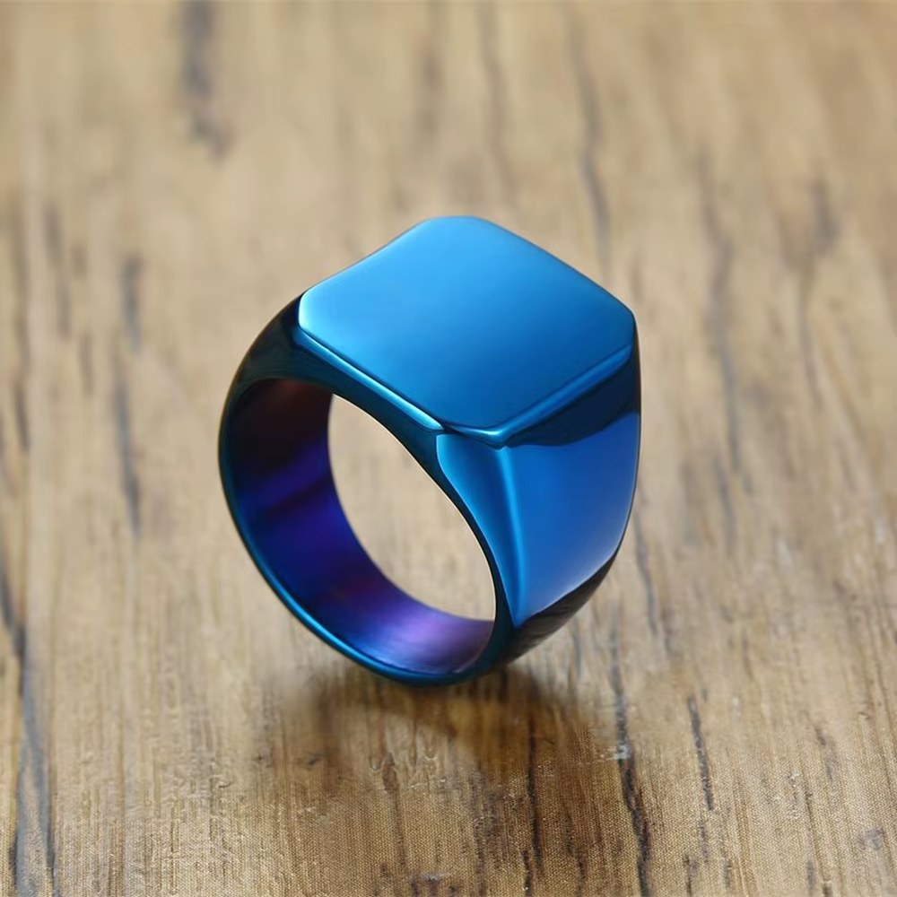 Anello da Incidere in Acciaio – Il Tuo Messaggio