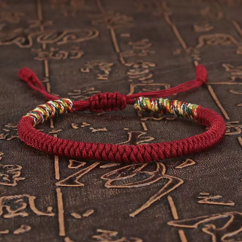 Bracciale Filo Rosso Tibetano – Fortuna e Legame