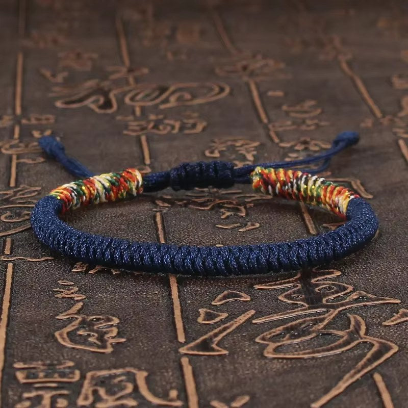 Bracciale Filo Rosso Tibetano – Fortuna e Legame